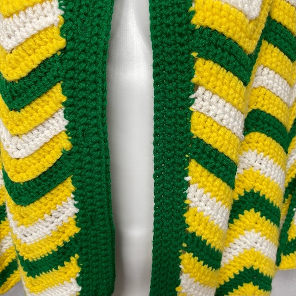 Vintage Handmade Crochet Shawl Wrap Boho GrannyCore Chevron Green Bay Packers - Picture 5 of 9